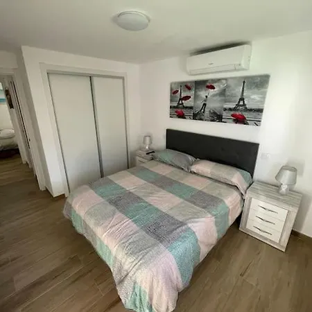 Montana Clara & Pool Apartamento *